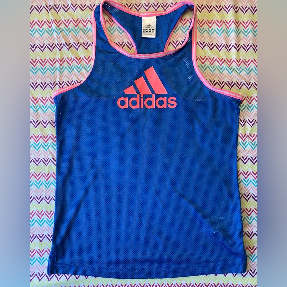 Adidas Women’s Sleeveless Muscle Shirt Size M